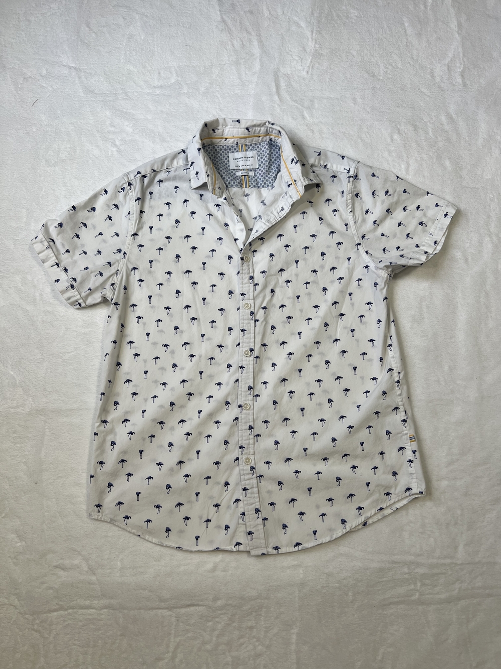 Denim & Flower White Short-Sleeve Button-Down with Flamingo's Print